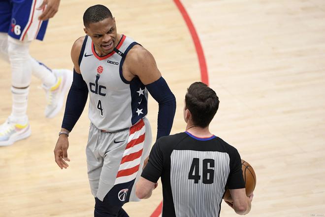 区内被对手 区内被对手