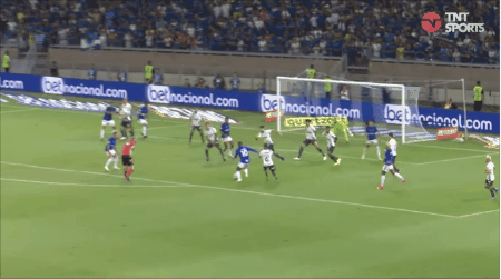 体与球迷关 体与球迷关