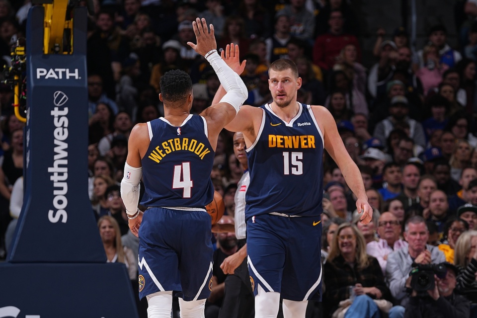 成反击闭环 成反击闭环